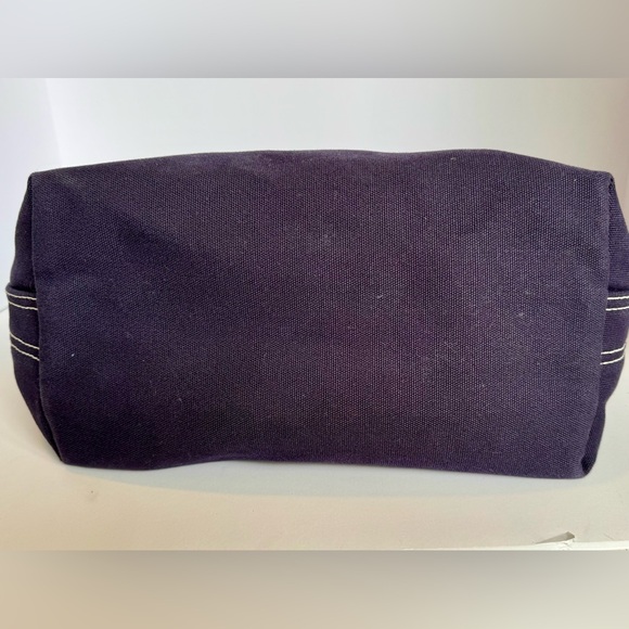 Lands' End Navy Blue Canvas Tote Bag with Embroidered Apple Teacher Gift - Picture 7 of 9